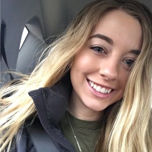 Meet your Posher, Seanna