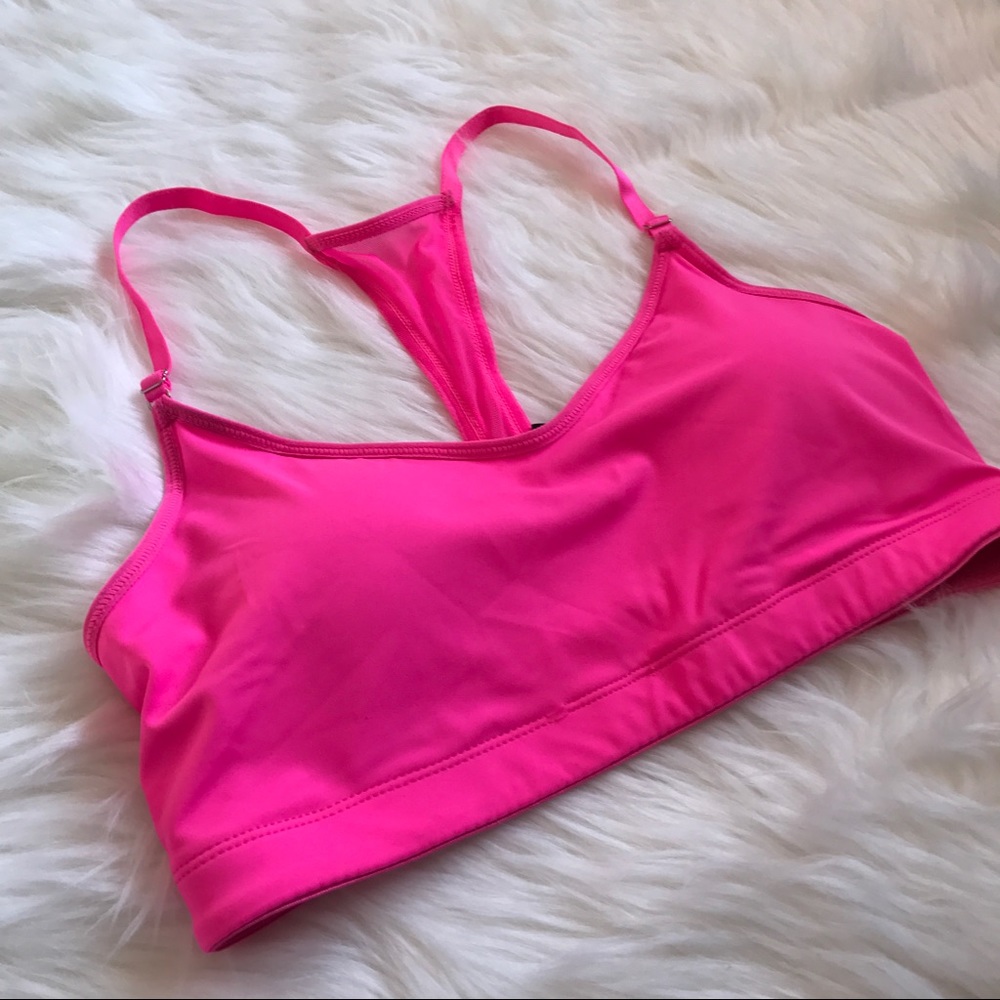 Cute Sport Bra 🌸👟