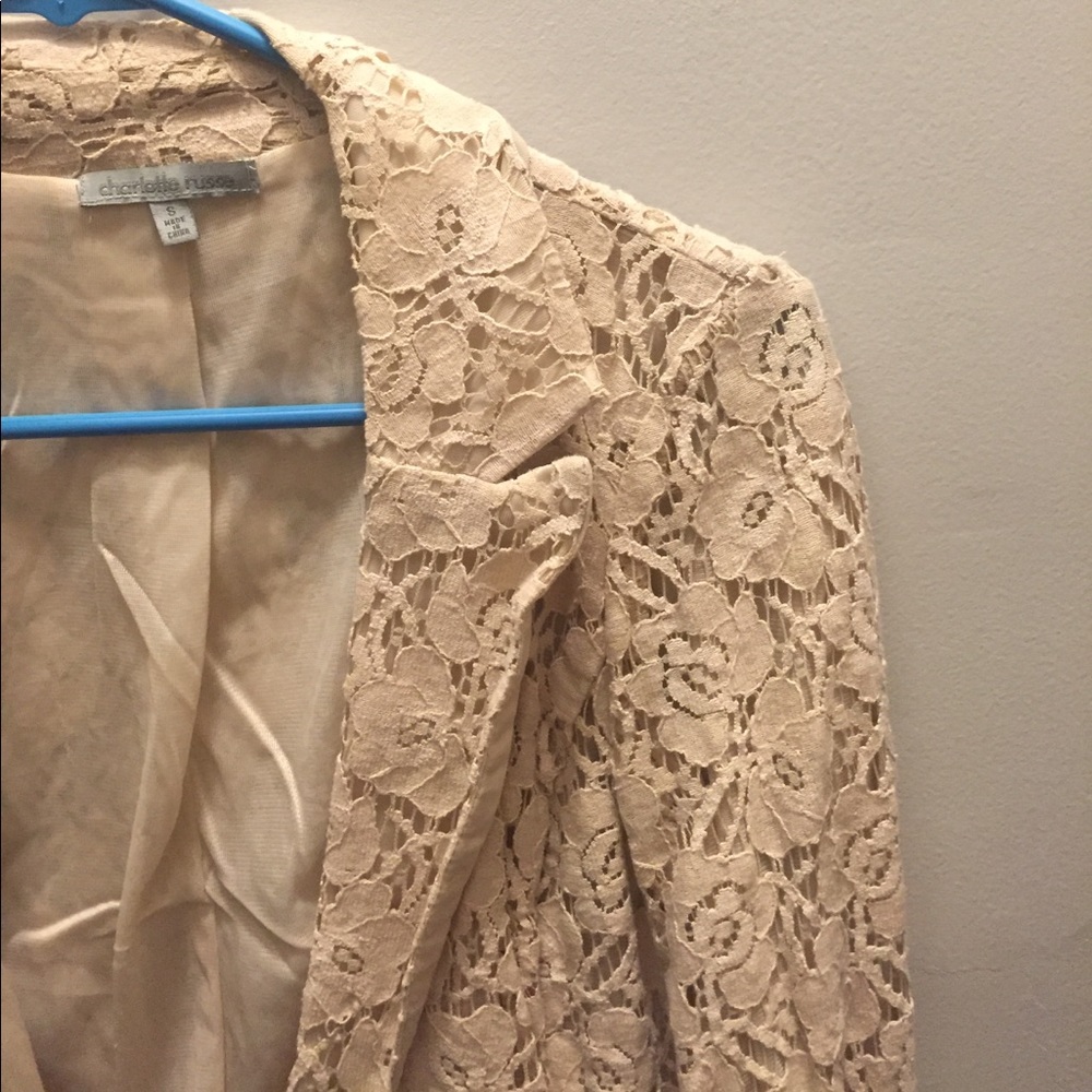 Charlotte russe intricate lace cream blazer