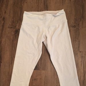 Lululemon Wunder under crops