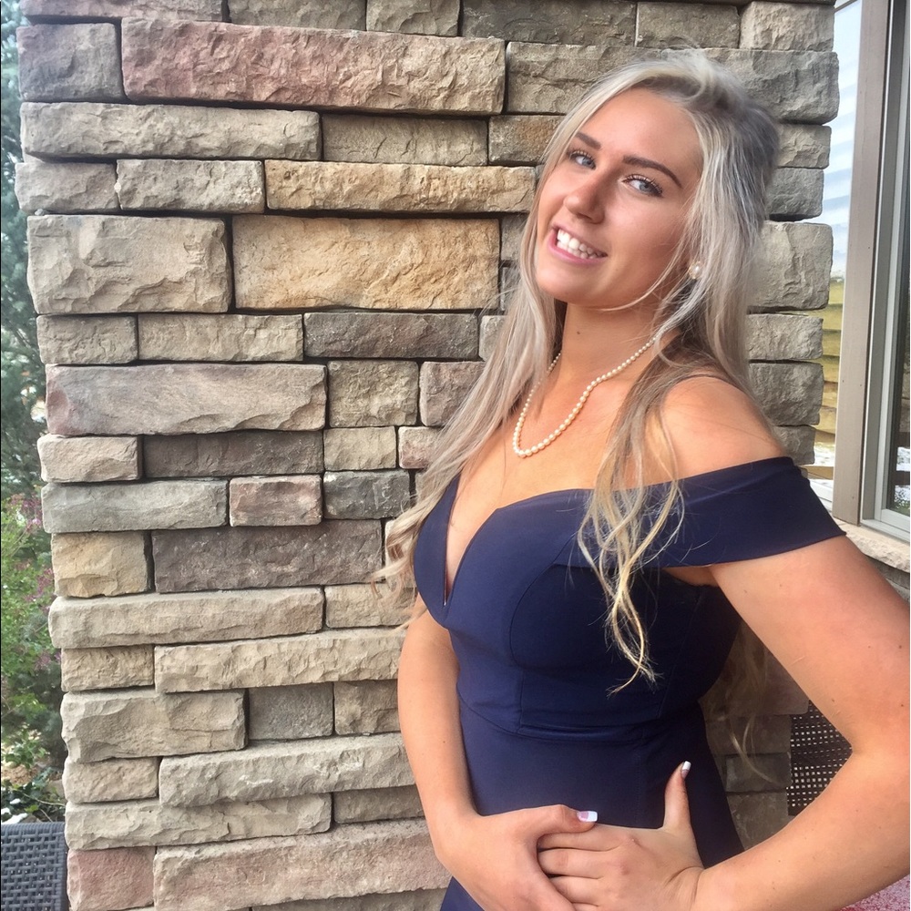 Meet your Posher, Ashlee