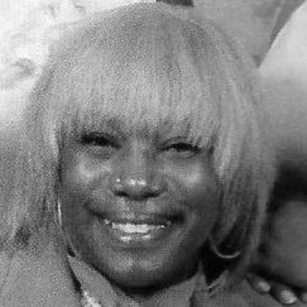 Meet your Posher, Geegee