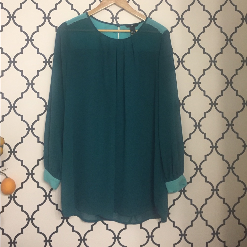 Colorblock green flowy silk blouse
