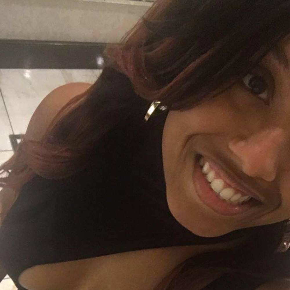 Meet your Posher, Mia