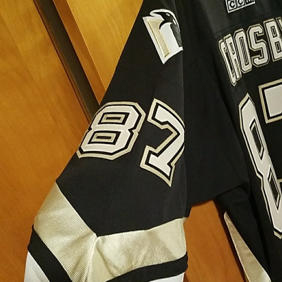 AUTHENTIC Crosby jersey! Size XXL in mens! - Picture 3 of 5