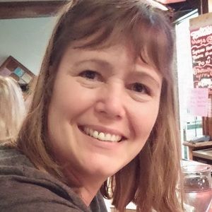 Meet your Posher, Sharon