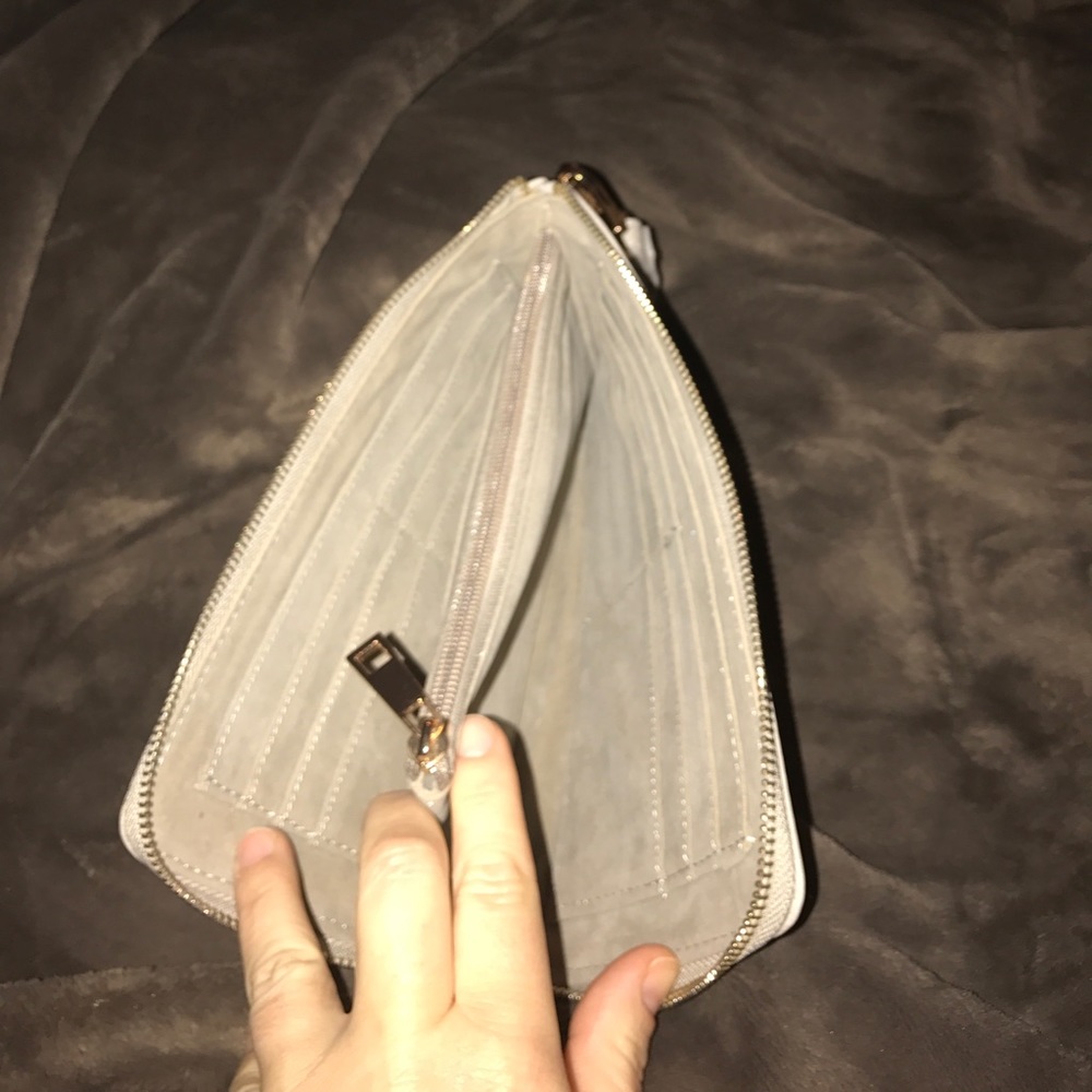 Wallet/Wristlet - Picture 3 of 3