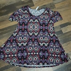 Lularoe xs perfect tee