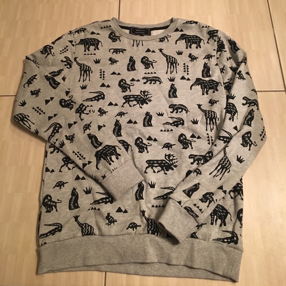 Gray and black patterned sweatshirt by Forever 21