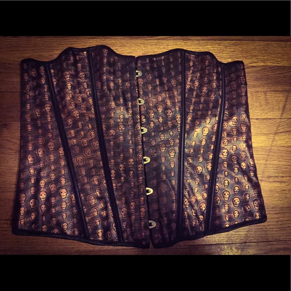 💀 NWOT Steampunk Skull Corset 💀 See Sizing Chart