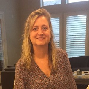 Meet your Posher, Tina