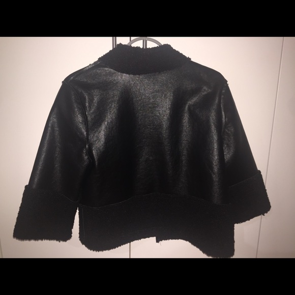 jacket - Picture 2 of 3