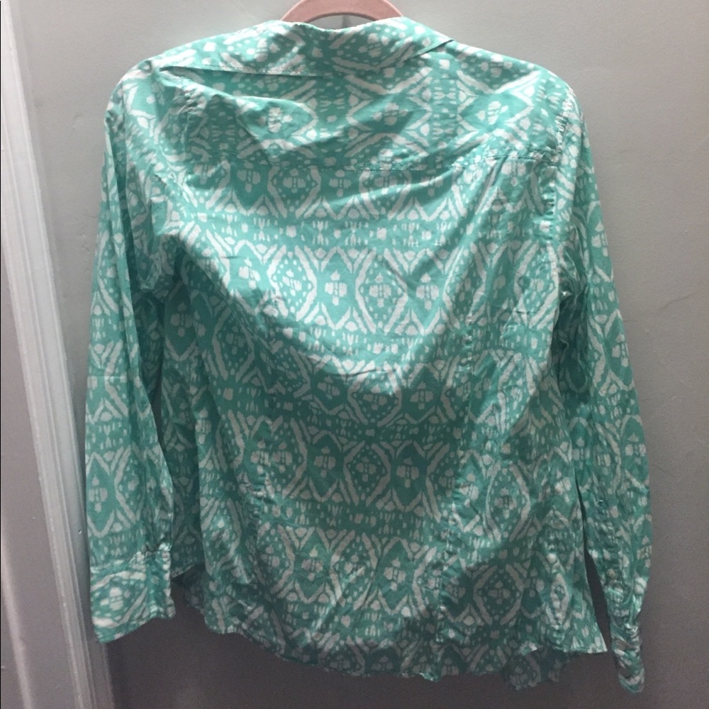 Trendy ikat pattern green J Crew button down