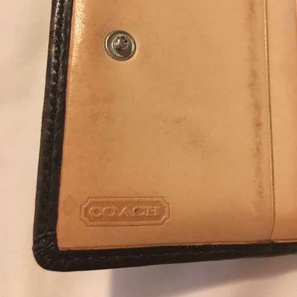 Authentic COACH small brown canvas logo wallet - Picture 6 of 7