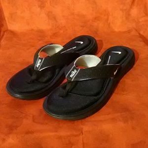 Women's Nike Flip Flops