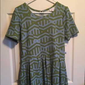 BNWT Large Lularoe Amelia