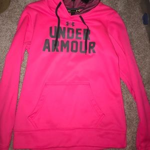 Womens Underarmour Sweatshirt