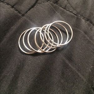 Set of 7 rings