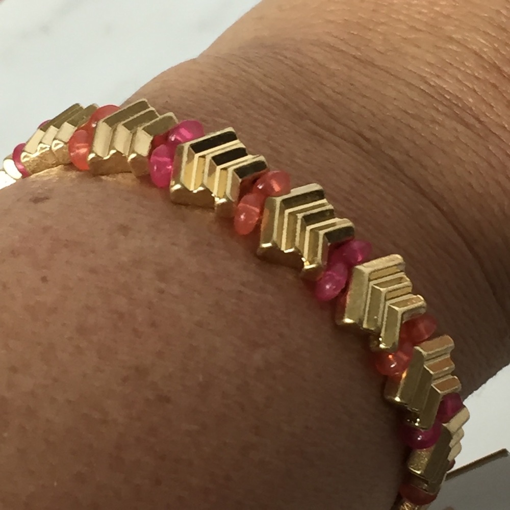 Shady Pink Necklace and Bracelet NWT - Picture 8 of 8