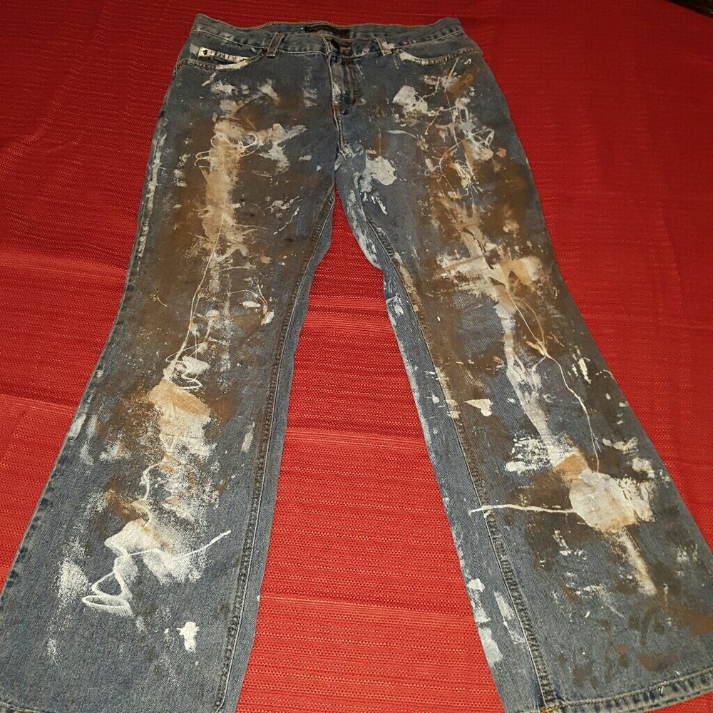 American eagle custom distressed"Dirty"look jeans.