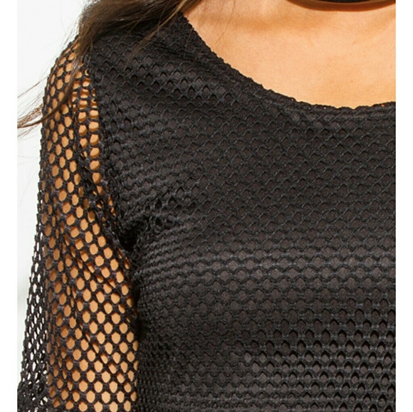 Fishnet crop top - Picture 4 of 4