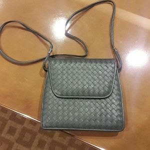 Shoulder handbag