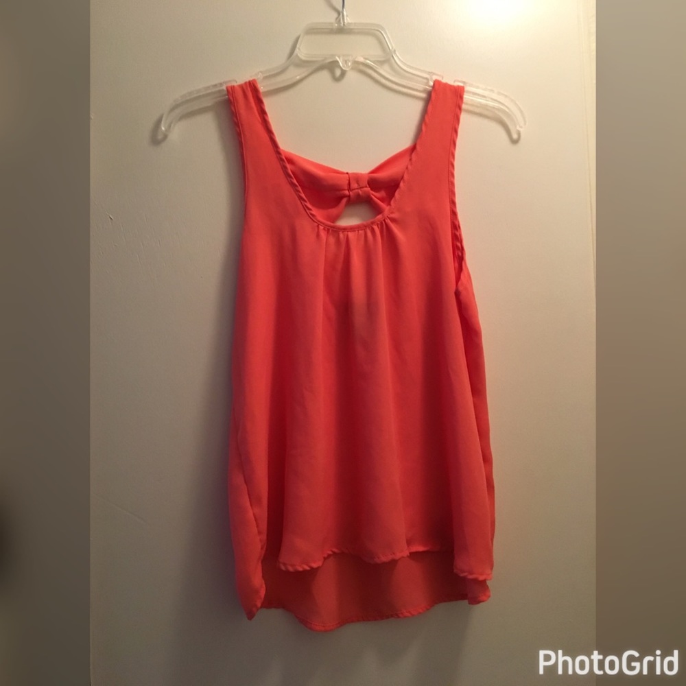Cute bow tank top