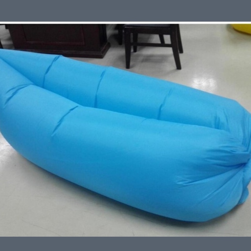 Nylon inflatable air lounge, excellent condition.
