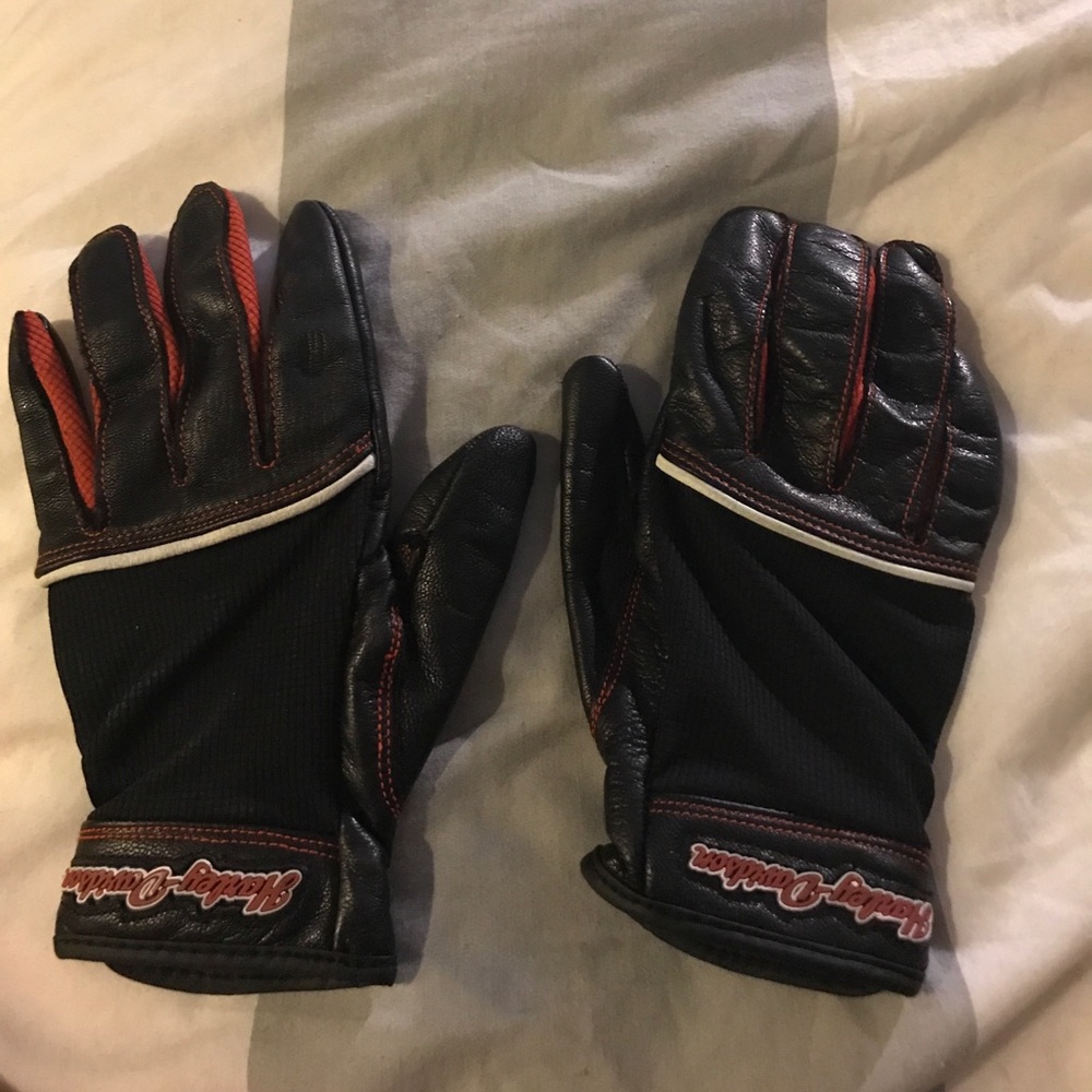 Harley Davidson small gloves