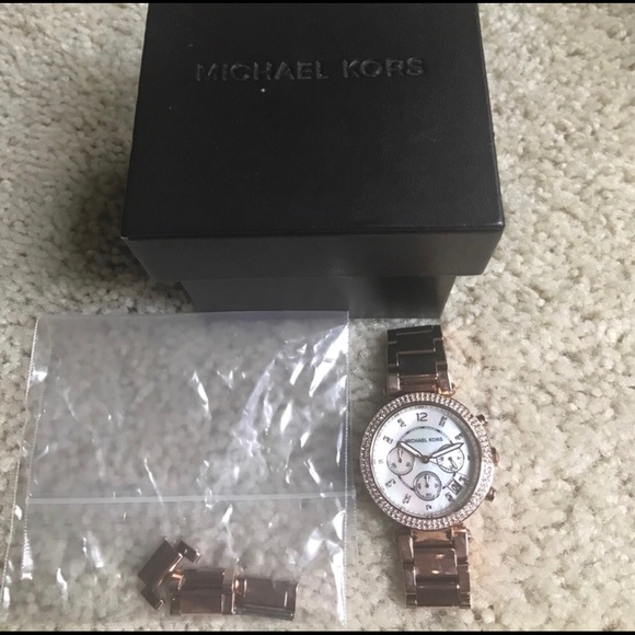 Mk women\'s watch