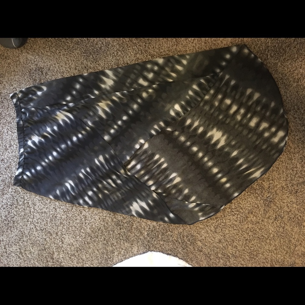 Highly low skirt