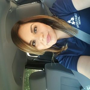 Meet your Posher, Rebecca