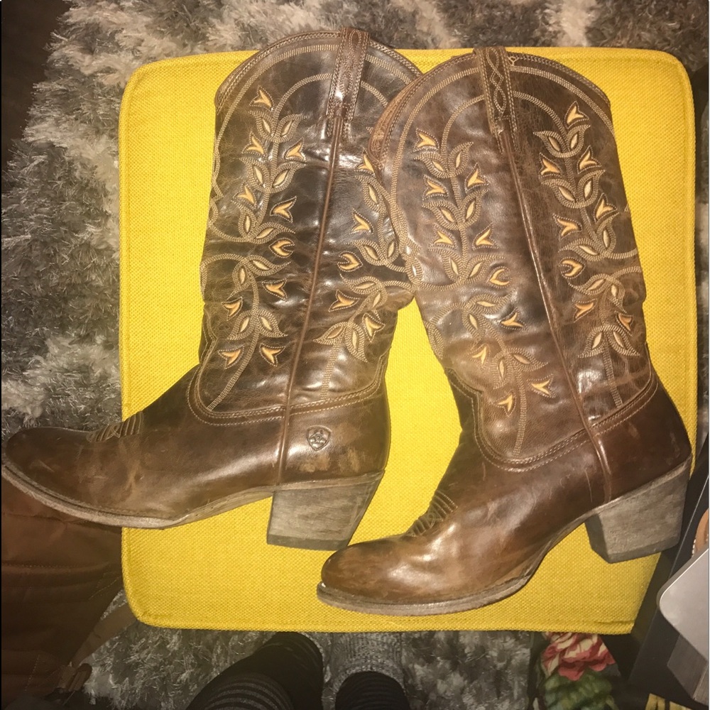 Ariat Cowboy Boots