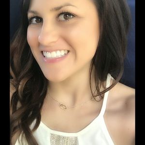 Meet your Posher, Deanne