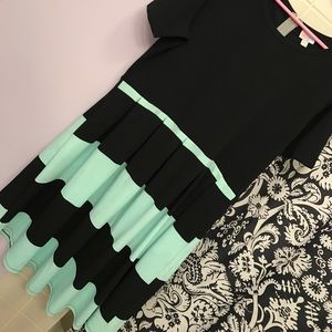 LulaRoe Amelia