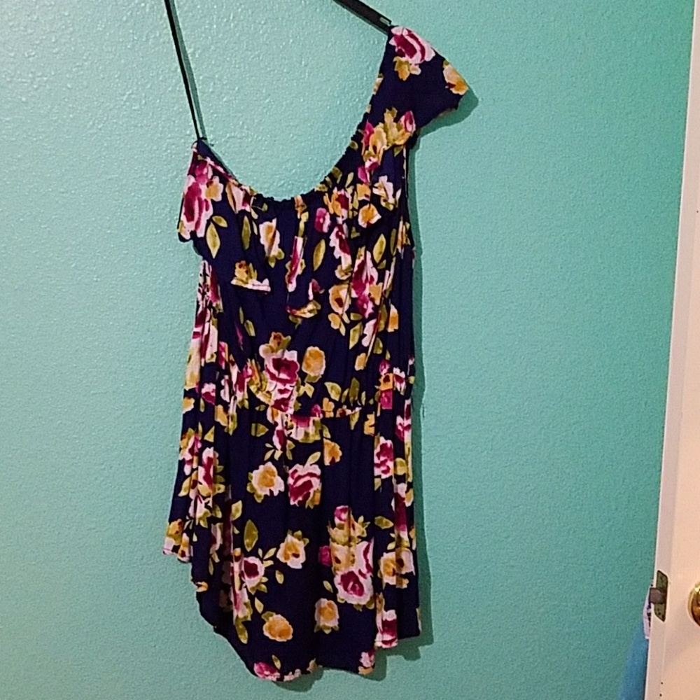 One Shoulder Floral Blouse