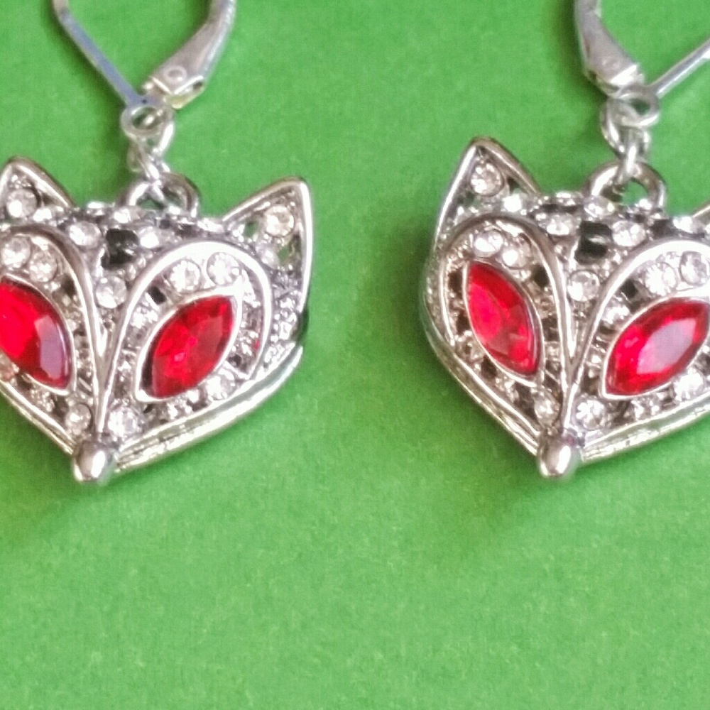STERLING SILVER DANGLING  FOX EARRINGS