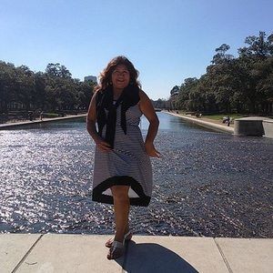 Meet your Posher, Juana