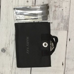 Mary Kay Makeup - Mary Kay Brush Collection Mary Kay Makeup - Mary Kay Brush Collection
