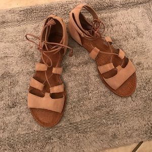 Gianni Bini lace up sandals