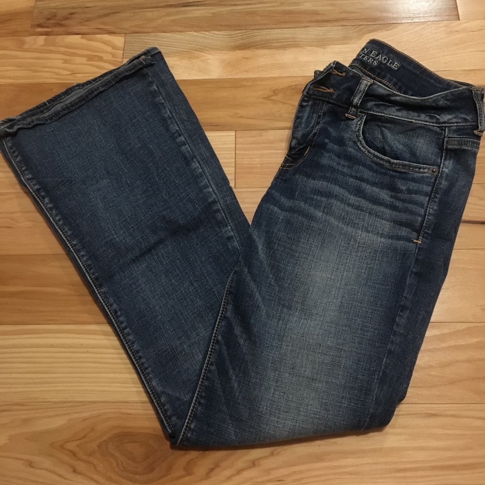 American Eagle artist jeans