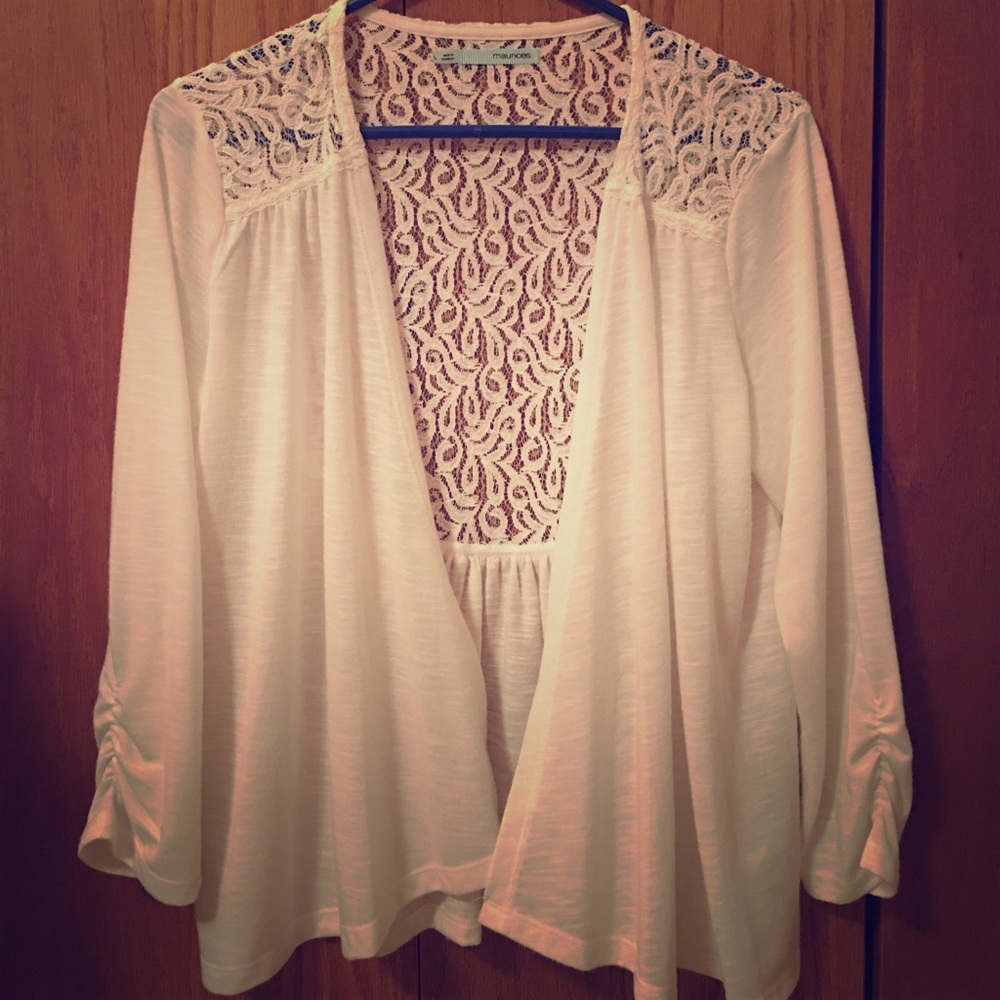 Very light weight sweater