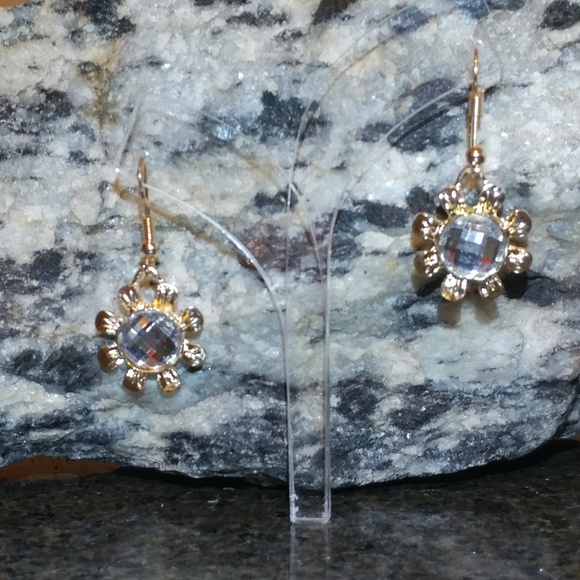 Woman's vintage style necklace - Picture 3 of 4