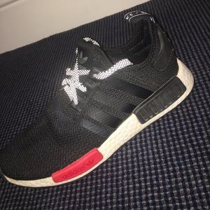 NMD r1. Red and Black