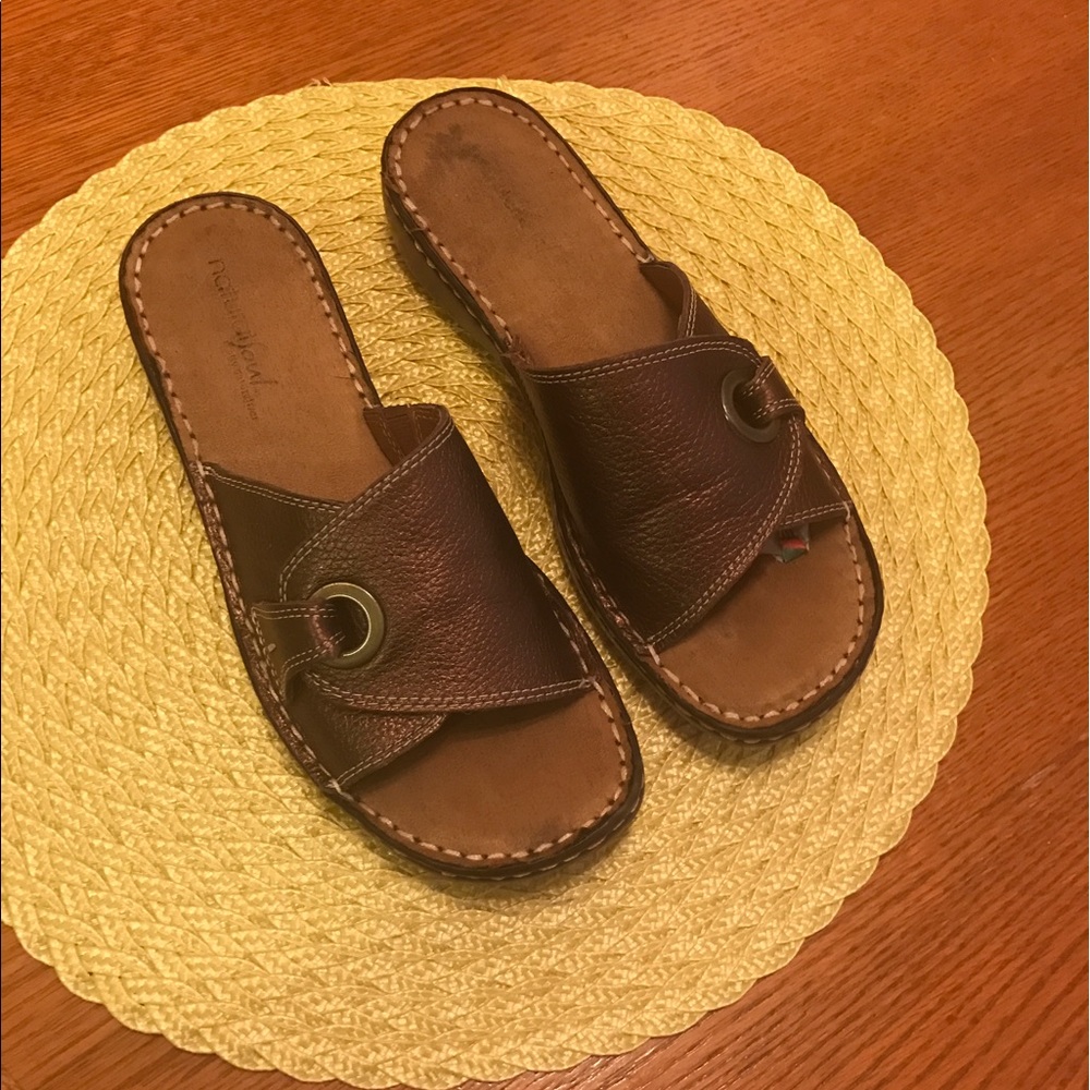 Naturalizer slip ons in dark copper color