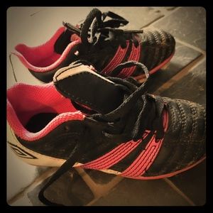 Umbro Soccer Cleats, size 10