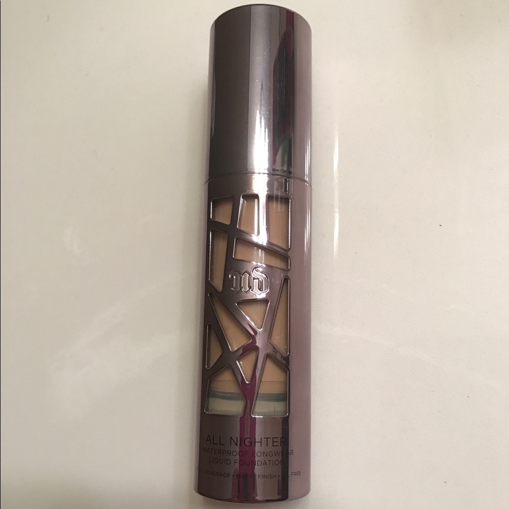 Urban Decay All-Nighter Shade 4.5 - Hardly Used