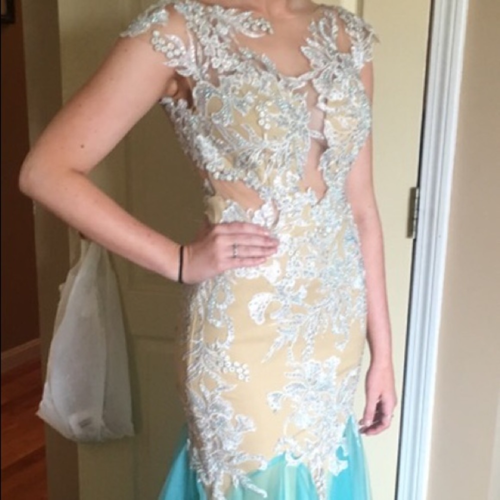 Coutoure Mermaid Gown *PRICE NEGOTIABLE/BEST OFFER