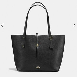 FLASH SALE!! COACH Tote Guaranteed Authentic!