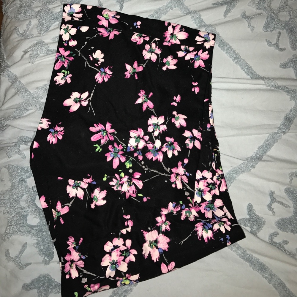 Shorts/skirt
